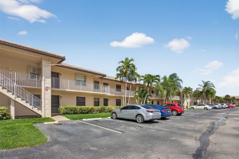 Condominio en venta en Margate, Florida, 2 dormitorios, 75.72 m2 № 2048717 - foto 2