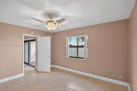 Condominio en venta en Margate, Florida, 2 dormitorios, 75.72 m2 № 2048717 - foto 25