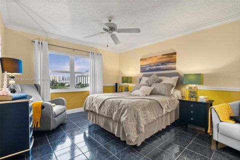 Купить кондоминиум в Халландейл-Бич, Флорида 1 спальня, 78.97м2, № 2017019 - фото 20