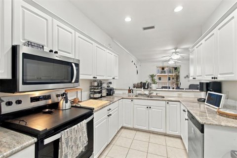 Adosado en venta en Tampa, Florida, 3 dormitorios, 188.5 m2 № 2385577 - foto 13