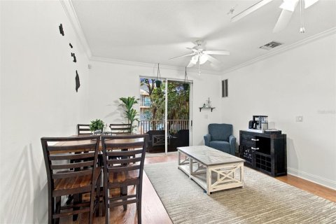 Adosado en venta en Tampa, Florida, 3 dormitorios, 188.5 m2 № 2385577 - foto 6