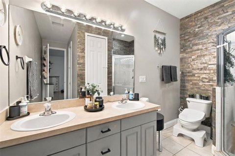 Adosado en venta en Tampa, Florida, 3 dormitorios, 188.5 m2 № 2385577 - foto 25