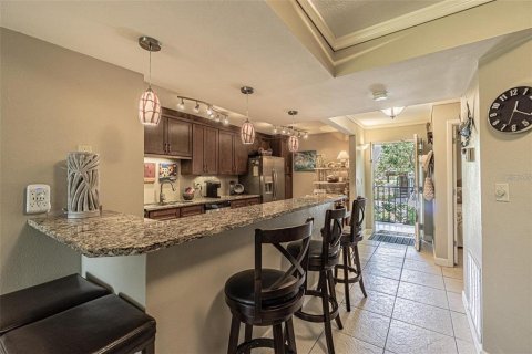 Copropriété à louer à Tierra Verde, Floride: 2 chambres, 77.57 m2 № 2220996 - photo 5
