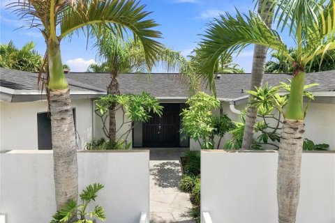 Villa ou maison à vendre à Tierra Verde, Floride: 2 chambres, 132.85 m2 № 2285678 - photo 21