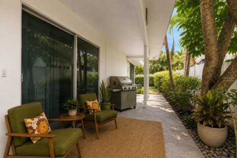 Villa ou maison à vendre à Tierra Verde, Floride: 2 chambres, 132.85 m2 № 2285678 - photo 12