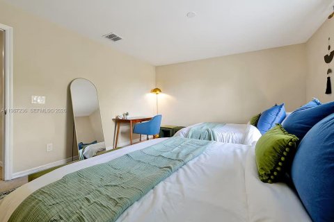 Купить виллу или дом в Киссимми, Флорида 5 спален, № 2049618 - фото 11