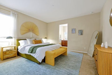 Купить виллу или дом в Киссимми, Флорида 5 спален, № 2049618 - фото 9