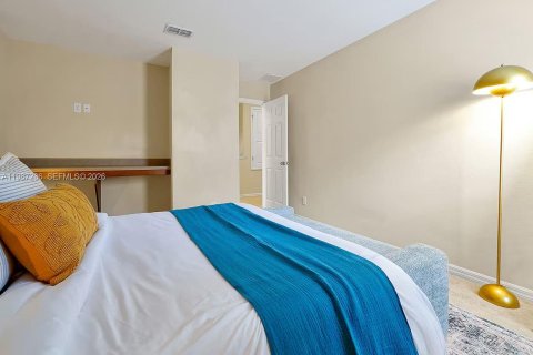 Купить виллу или дом в Киссимми, Флорида 5 спален, № 2049618 - фото 12