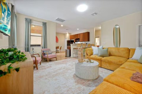 Купить виллу или дом в Киссимми, Флорида 5 спален, № 2049618 - фото 3