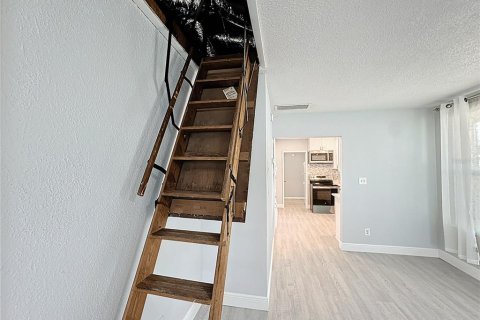 Casa en venta en Orlando, Florida, 3 dormitorios, 126.72 m2 № 2289831 - foto 11
