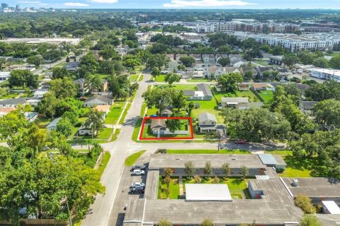 Casa en venta en Orlando, Florida, 3 dormitorios, 126.72 m2 № 2289831 - foto 2