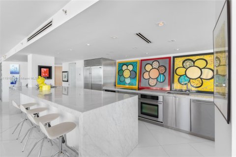 Condominio en venta en Miami Beach, Florida, 2 dormitorios, 144.83 m2 № 1968051 - foto 11