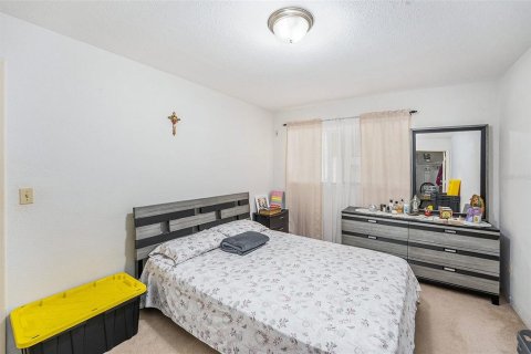 Condo in Seminole, Florida, 2 bedrooms  № 1876396 - photo 8