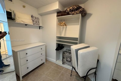 Appartement à louer à Aventura, Floride: 2 chambres, 101.36 m2 № 2256267 - photo 18