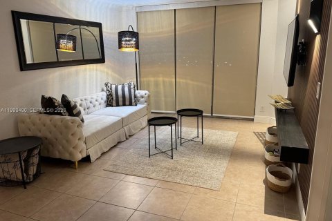 Appartement à louer à Aventura, Floride: 2 chambres, 101.36 m2 № 2256267 - photo 13