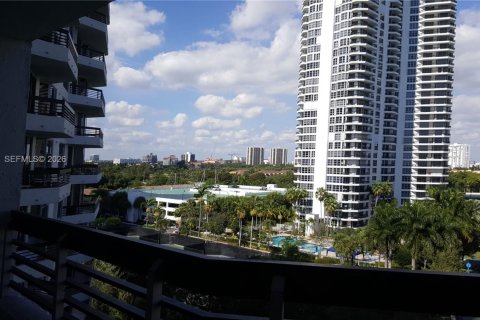 Appartement à louer à Aventura, Floride: 2 chambres, 101.36 m2 № 2256267 - photo 28