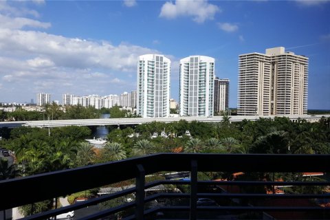 Appartement à louer à Aventura, Floride: 2 chambres, 101.36 m2 № 2256267 - photo 24