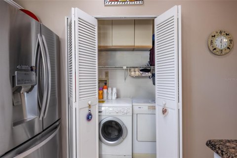 Copropriété à vendre à Ormond Beach, Floride: 2 chambres, 120.77 m2 № 2296518 - photo 10