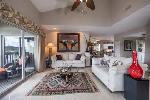 Copropriété à vendre à Ormond Beach, Floride: 2 chambres, 120.77 m2 № 2296518 - photo 5