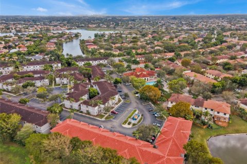 Touwnhouse à vendre à Miramar, Floride: 3 chambres, 139.82 m2 № 2028226 - photo 20