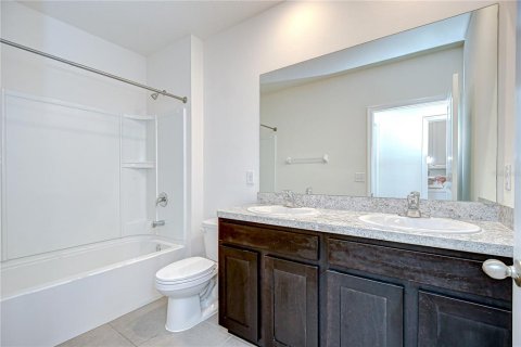 Casa en alquiler en Wesley Chapel, Florida, 4 dormitorios, 186.45 m2 № 1851898 - foto 21