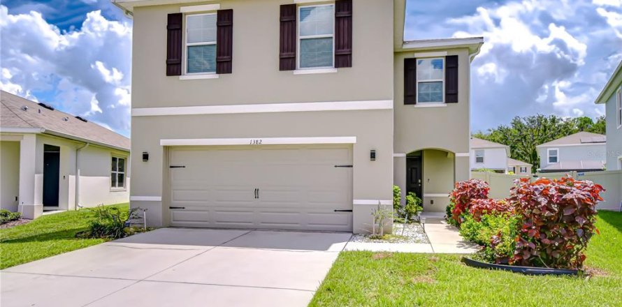 Casa en Wesley Chapel, Florida 4 dormitorios, 186.45 m2 № 1851898