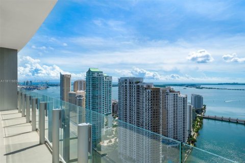 Condominio en venta en Miami, Florida, 2 dormitorios, 122.35 m2 № 1756058 - foto 16