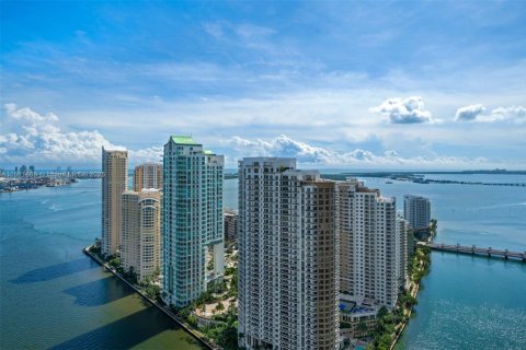 Condominio en venta en Miami, Florida, 2 dormitorios, 122.35 m2 № 1756058 - foto 17