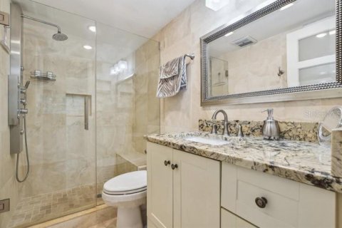 Condominio en alquiler en Saint Pete Beach, Florida, 2 dormitorios, 125.42 m2 № 1847588 - foto 7