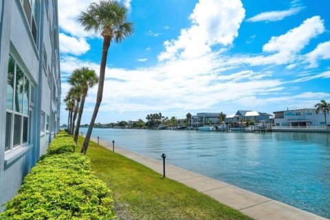 Copropriété à louer à Saint Pete Beach, Floride: 2 chambres, 125.42 m2 № 1847588 - photo 23