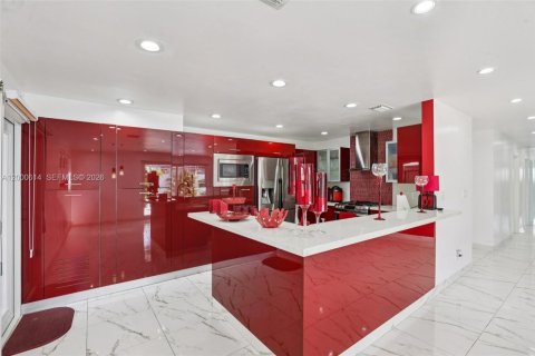 Купить виллу или дом в Майами, Флорида 3 спальни, 171.96м2, № 2064792 - фото 10