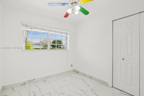 Купить виллу или дом в Майами, Флорида 3 спальни, 171.96м2, № 2064792 - фото 19