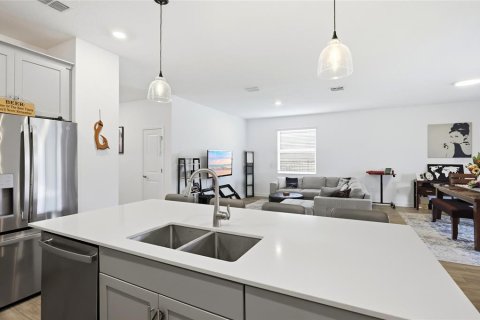 Villa ou maison à vendre à Davenport, Floride: 4 chambres, 186.36 m2 № 2329401 - photo 9