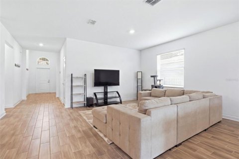 Villa ou maison à vendre à Davenport, Floride: 4 chambres, 186.36 m2 № 2329401 - photo 30