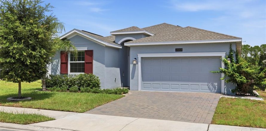 Villa ou maison à Davenport, Floride 4 chambres, 186.36 m2 № 2329401