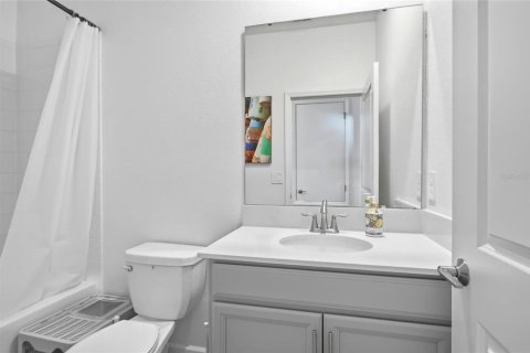 Villa ou maison à vendre à Davenport, Floride: 4 chambres, 186.36 m2 № 2329401 - photo 24
