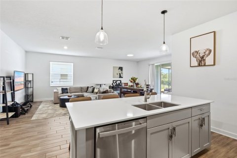 Villa ou maison à vendre à Davenport, Floride: 4 chambres, 186.36 m2 № 2329401 - photo 10