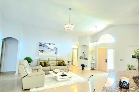 House in Kissimmee, Florida 3 bedrooms, 137.59 sq.m. № 1661926 - photo 18