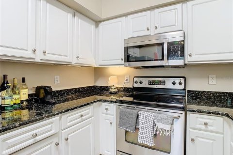 Copropriété à vendre à Tampa, Floride: 1 chambre, 96.99 m2 № 1558321 - photo 5