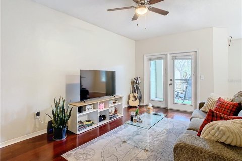Copropriété à vendre à Tampa, Floride: 1 chambre, 96.99 m2 № 1558321 - photo 7