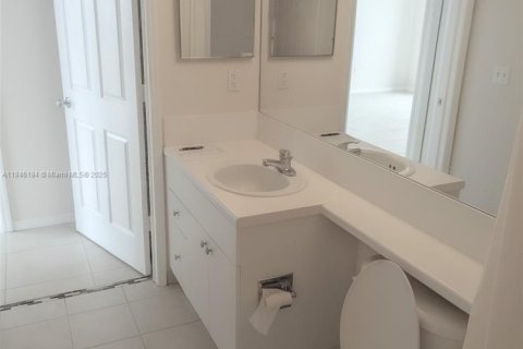 Copropriété à vendre à West Palm Beach, Floride: 1 chambre, 64.66 m2 № 1940747 - photo 10