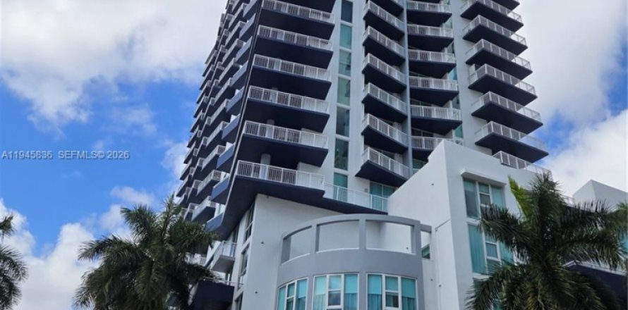 Condo à Miami, Floride, 2 chambres № 2251201