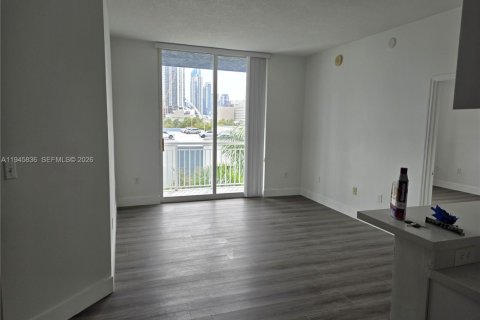 Copropriété à vendre à Miami, Floride: 2 chambres, 98.2 m2 № 2251201 - photo 9
