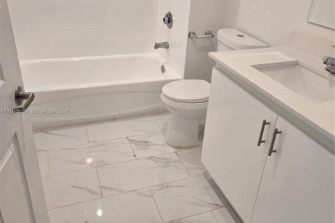 Copropriété à vendre à Miami, Floride: 2 chambres, 98.2 m2 № 2251201 - photo 6