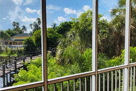 Condo in Pompano Beach, Florida, 3 bedrooms  № 1775279 - photo 3