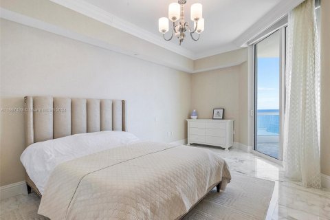 Condominio en alquiler en Sunny Isles Beach, Florida, 2 dormitorios, 208.57 m2 № 2012446 - foto 19