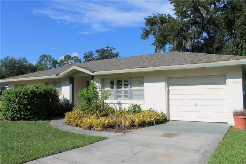 Villa ou maison à louer à Winter Haven, Floride: 3 chambres, 157.19 m2 № 2351524 - photo 5