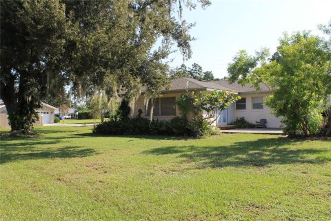 Villa ou maison à louer à Winter Haven, Floride: 3 chambres, 157.19 m2 № 2351524 - photo 8