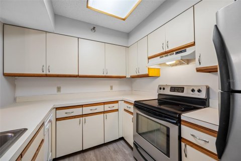 Condominio en alquiler en Clearwater, Florida, 2 dormitorios, 99.87 m2 № 1882950 - foto 5