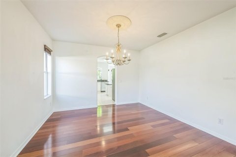 Casa en venta en Apollo Beach, Florida, 4 dormitorios, 288.37 m2 № 1808175 - foto 9